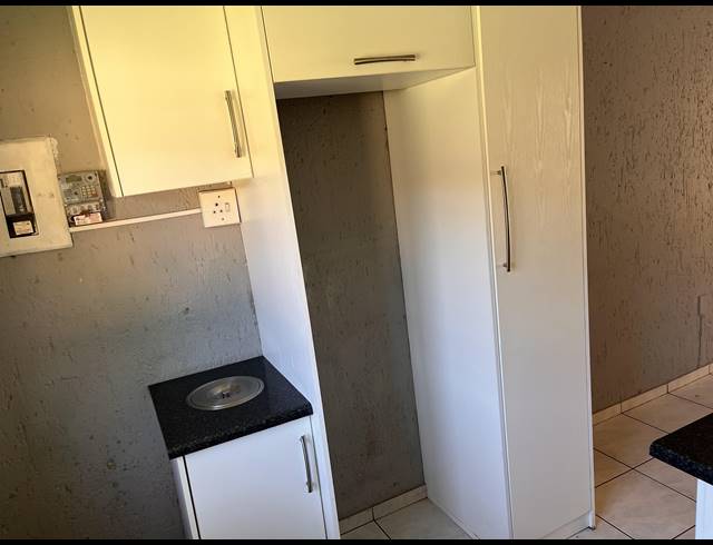 2 BEDROOM DUPLEX FOR SALE IN FLORIDA